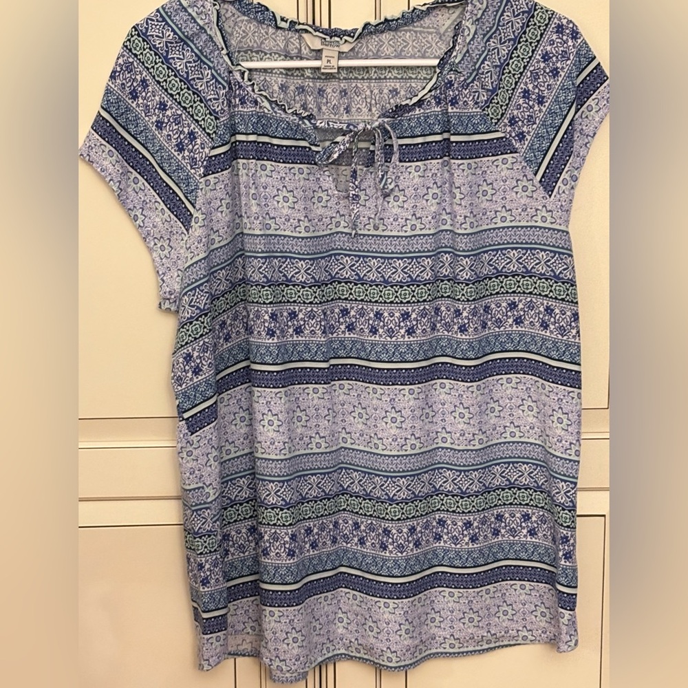 Croft & Barrow Women's Top - size SP